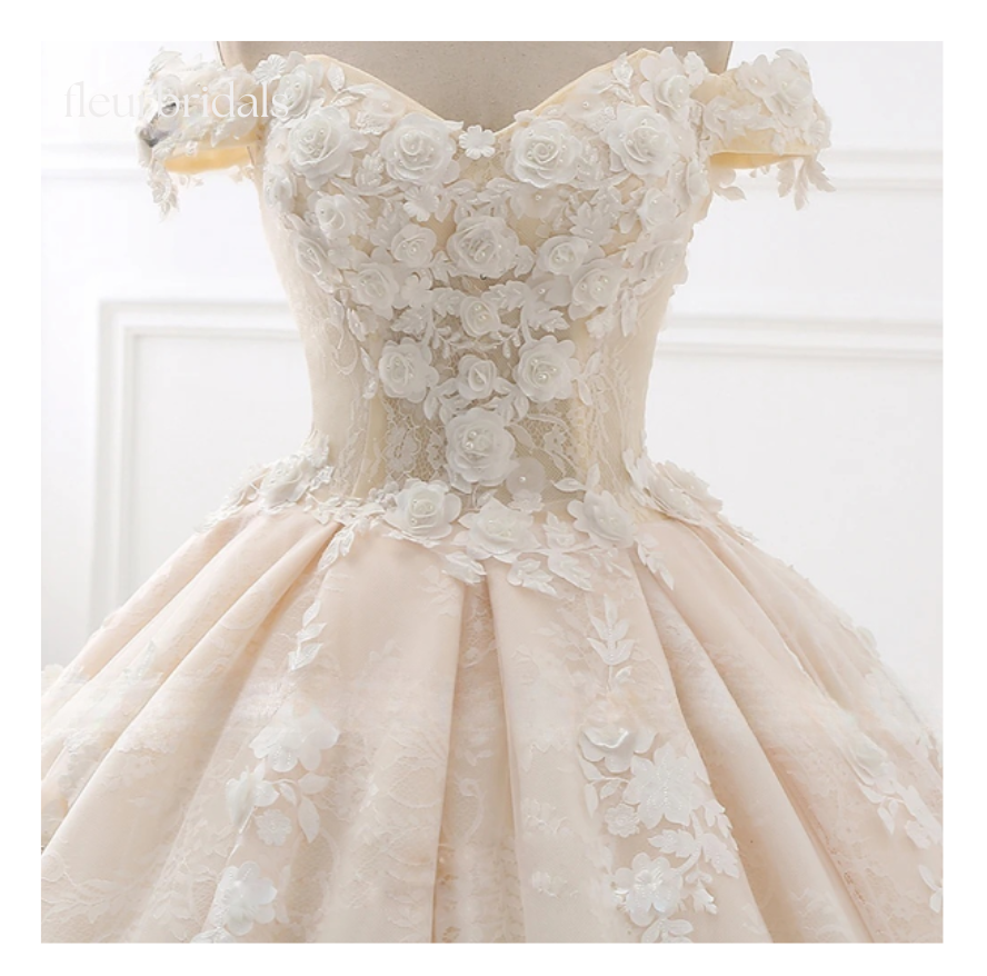 Royal Train Beaded Sweetheart Ball Gown Wedding Dresses Appliques Flowers Vintage Lace Bride Gowns - Fleur Bridals