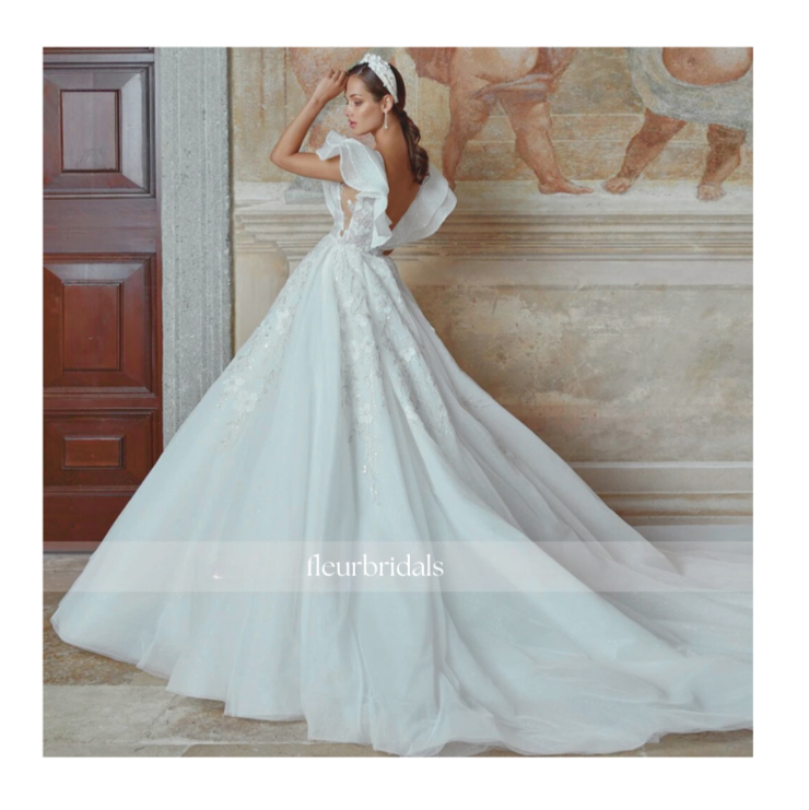 Sexy Backless Short Sleeve Lace Vintage Wedding Dresses Luxury V Neck Appliques Beaded Court Train A Line Bridal Gown