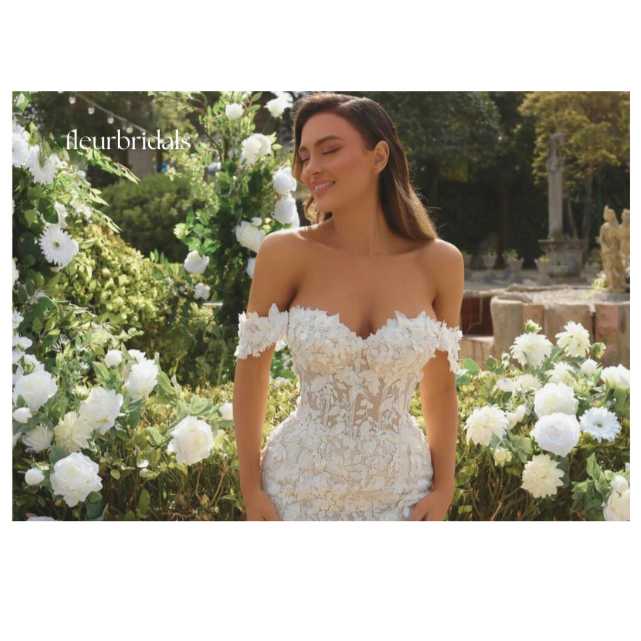 Mermaid Vintage Wedding Dress | Sweetheart Off-the-Shoulder, Embroidery Appliques Bride Gown - Fleur Bridals