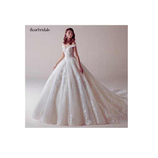 Customized Luxury Boat Neck Lace Ball Gown Wedding Dresses Elegant Appliques Beaded Chapel Train Vintage Princess Bridal Gowns - Fleur Bridals 