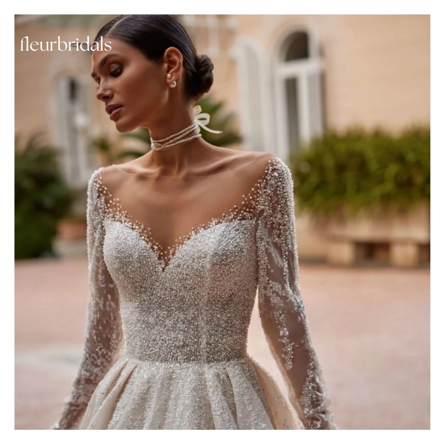 Exquisite Backless Long Sleeve Lace Wedding Dresses Luxury Scoop Neck Appliques Beaded Court Train Vintage Bridal Gown