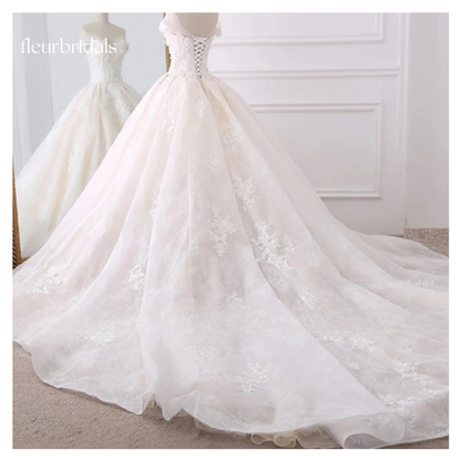 Sexy Sweetheart Lace Ball Gown Wedding Dresses Applique Beaded Flowers Chapel Train Bride Gown - Fleur Bridals 