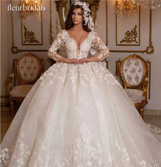 Vintage 2024 Lace Wedding Dresses Princess Ball Gown Beading Bridal Gowns Shinny Tulle Long Sleeves Ivory Dubai Marriage Dress